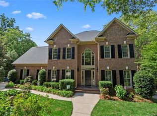 2418 Honey Creek Ln, Matthews, NC 28105