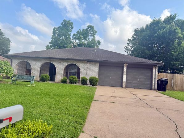 5319 Lincoln Town Dr