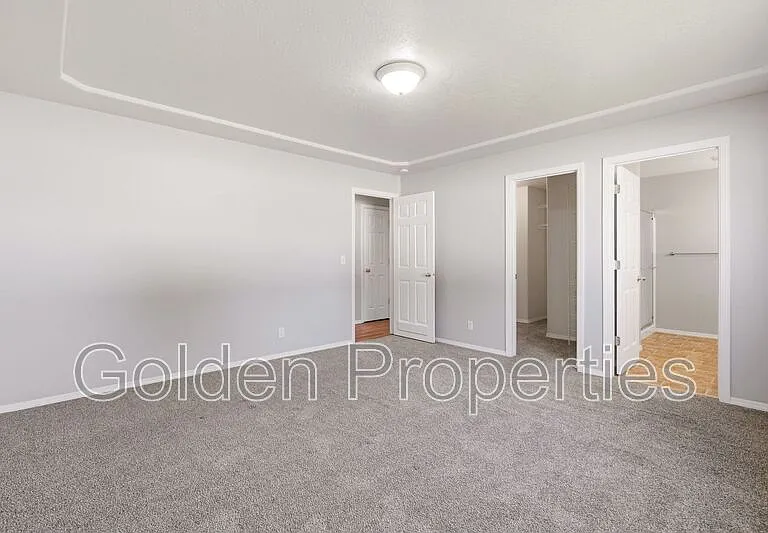 10654 N Seaside St — Photo 12