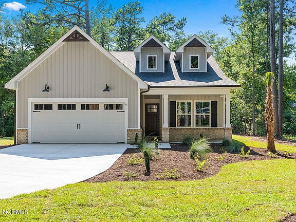 2nd image of 6 Lakeview Court