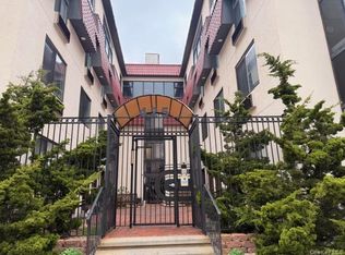 425 Shore Rd APT 3A, Long Beach, NY 11561