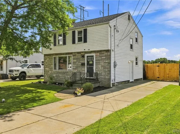 119 Deuro Dr, Niagara Falls, NY 14304