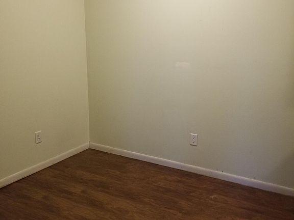 4th image of 204 E Market St APT 341