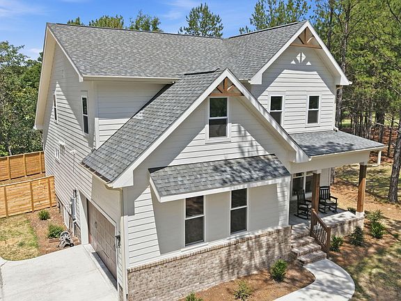 4th image of 3 Sapphire Court
