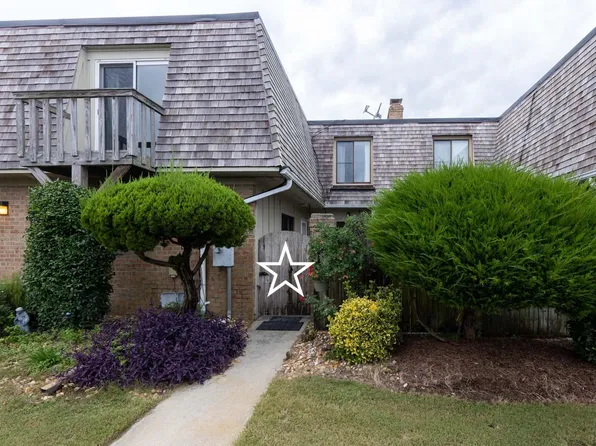 3102 Coral Reef Ct, Kitty Hawk, NC 27949