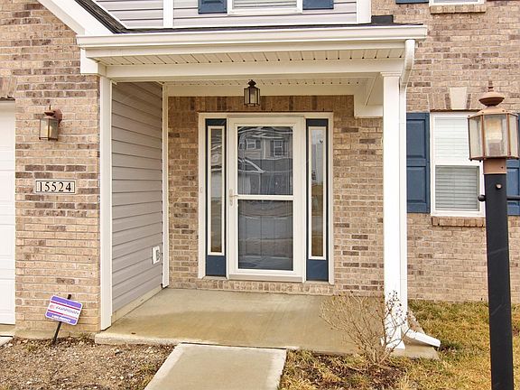 2nd image of 15524 Old Pond Cir