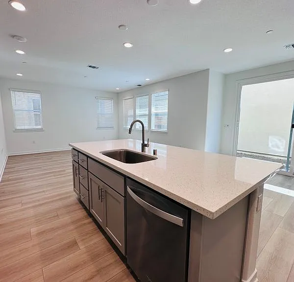 2590 Garden Farms Ave — Photo 14