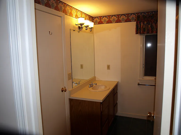 42 Brookside Dr — Photo 12