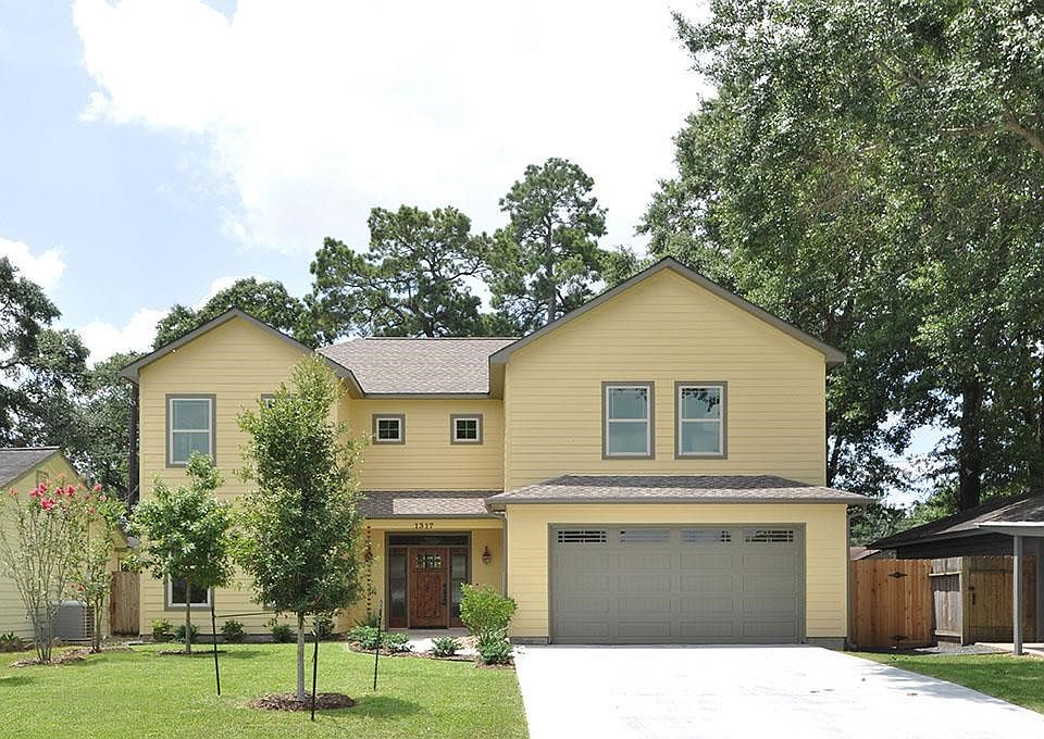 1st image of 1317 Chantilly Ln