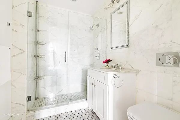 Sold by Corcoran | media 14