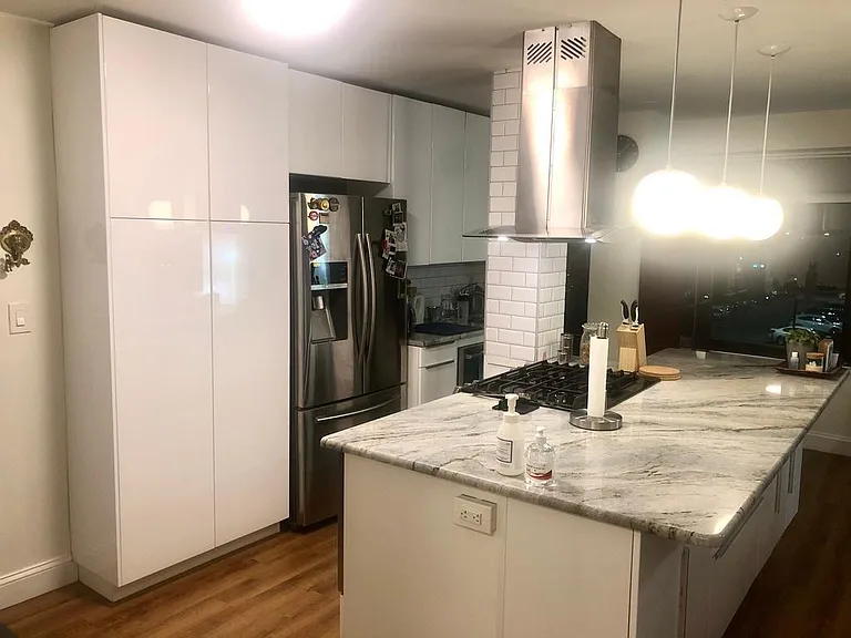 135 Montgomery St #3G — Photo 3