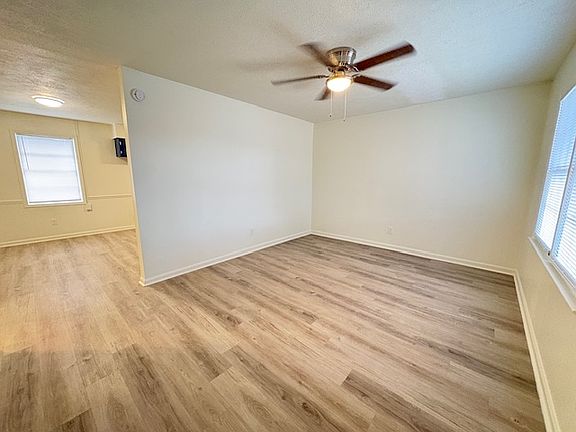 2nd image of 1732 Melody Dr