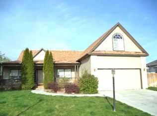 549 S Lodestone Ave, Meridian, ID 83642