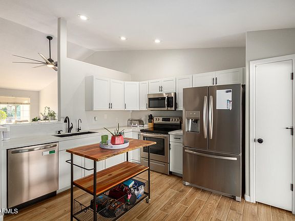 5th image of 14511 W WENDOVER Drive
