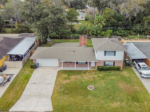 2nd image of 1608 Stacy Dr