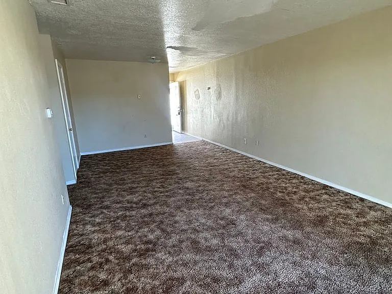 Echols 1500 - Sedona Apartments — Photo 50