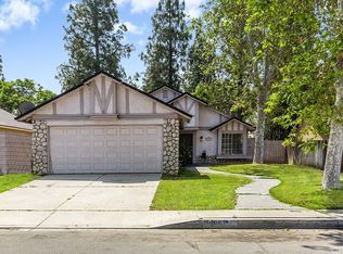 14001 El Contento Ave, Fontana, CA 92337
