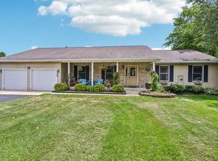 6180 Elm St, Union, IL 60180