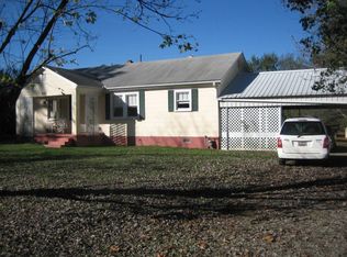 522 W Greer St, Honea Path, SC 29654