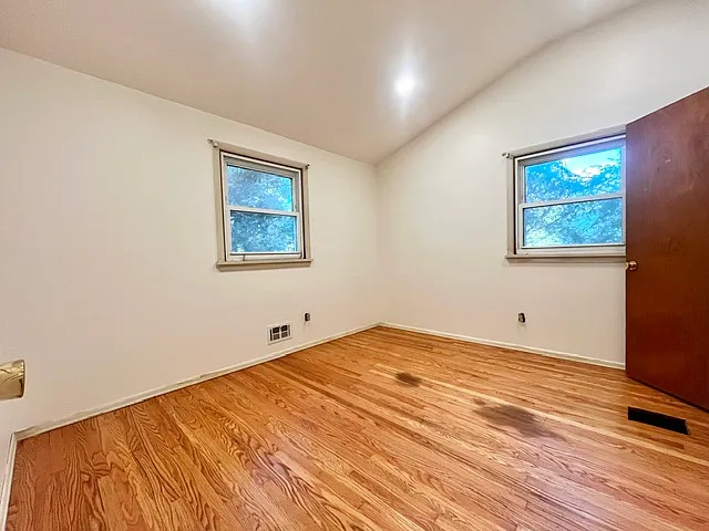 3324 Monroe Wayne County Line Rd — Photo 8