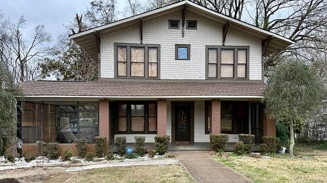 1st image of 113 S Main St