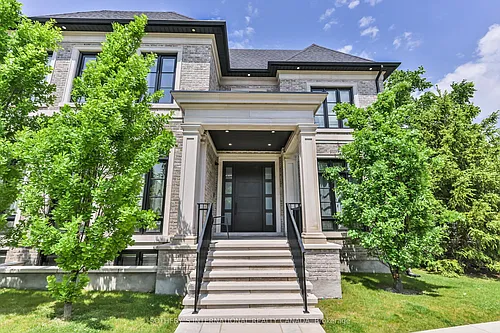 282 Upper Highland Cres Photo 1