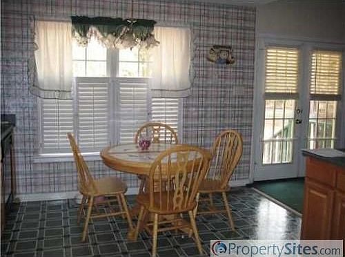 2nd image of 248 Redmond Rd