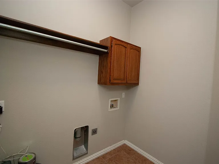 837 E Vancouver St — Photo 9
