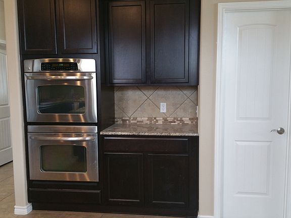2nd image of 3910 Scenic Trail Dr