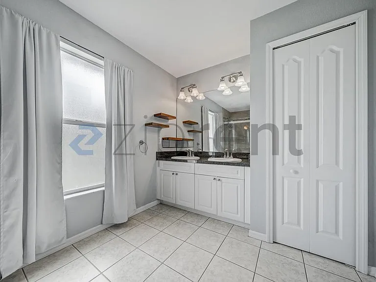 2665 Parasol Ln — Photo 19