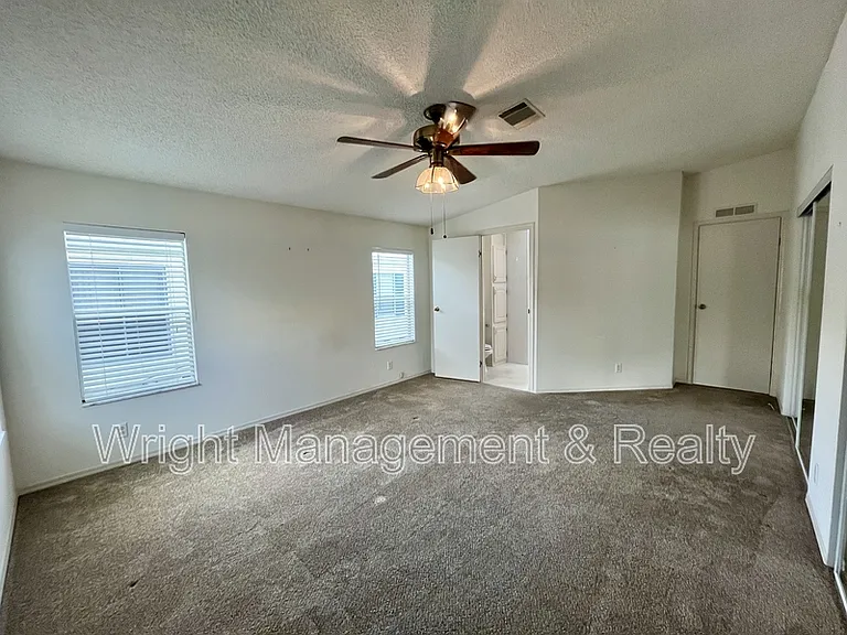 10614 Hayden Ave — Photo 10