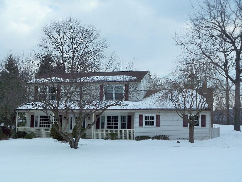 1st image of 5 Cove Ct