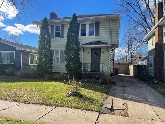 1st image of 1913 Beverly Pl