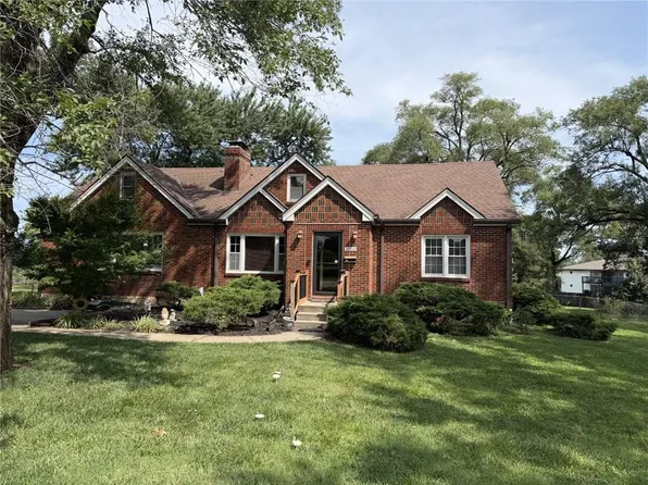 10910 W 67th St, Shawnee, KS 66203