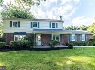 1724 Howe Ln, Maple Glen, PA 19002
