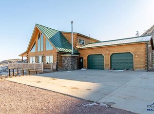187 Milo Rd, Chadron, NE 69337
