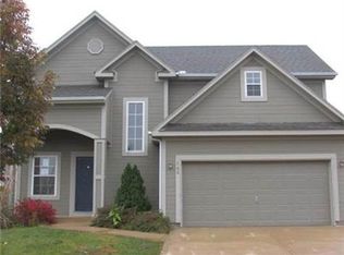 795 N Spruce St, Gardner, KS 66030
