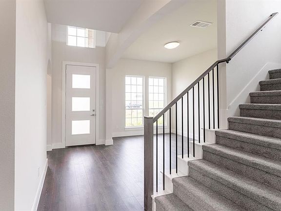 3rd image of 1316 Salma Jameel Ct