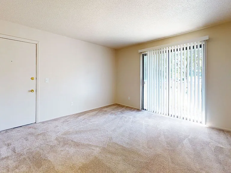 Swiss Valley Apartments — Photo 48