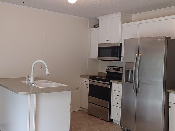 5th image of 5245 Hillcrest Dr