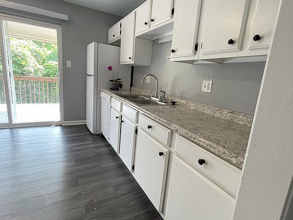 Kitchen - updated pictures to come! New cabinets.