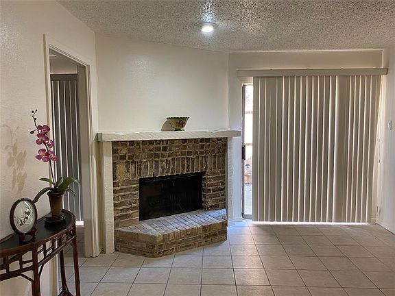 5th image of 885 Dublin Dr APT B