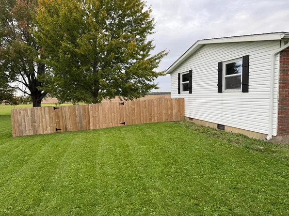 202 Shannon Dr, Anna, OH 45302