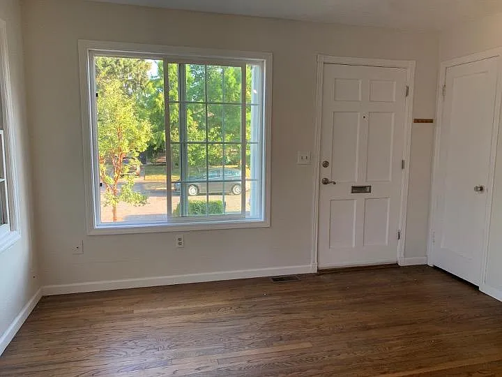 4523 SE Boise St — Photo 5