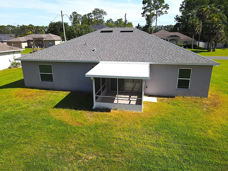 32 Postman Ln — Photo 4