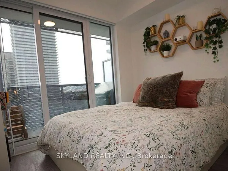 55 Cooper St #2705 — Photo 6