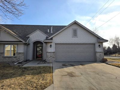 5006 Greens Dr NW, Rochester, MN, 55901