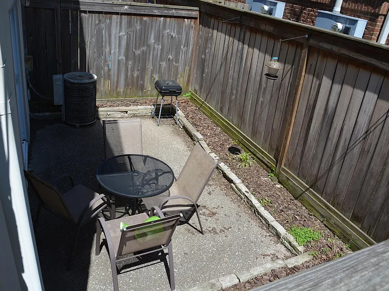 2115 Acklen Ave #5 — Photo 14