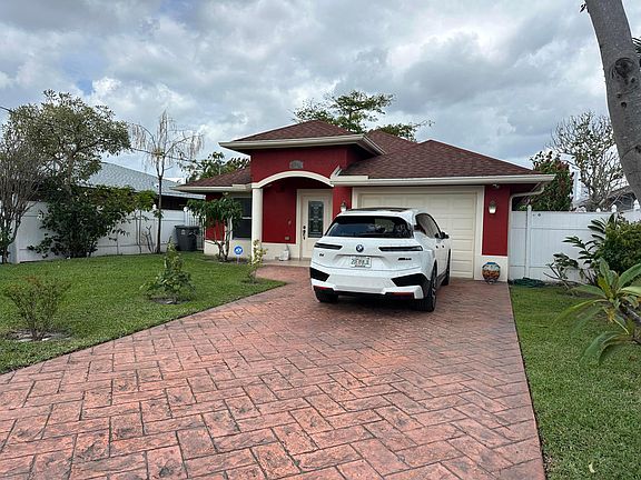2nd image of 2825 Alabama Street