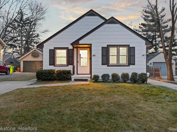 141 Ferndale Ave, Rochester, MI 48307
